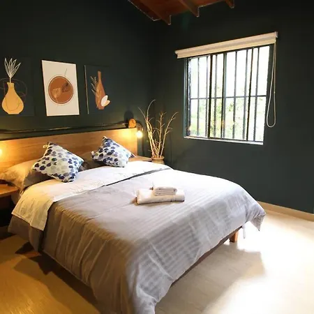 Apartamento Cerca Unidad Deportiva Belen - One202 By Roots Rentals Medellín Exterior foto