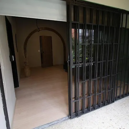 Apartamento Cerca Unidad Deportiva Belen - One202 By Roots Rentals Medellín Exterior foto